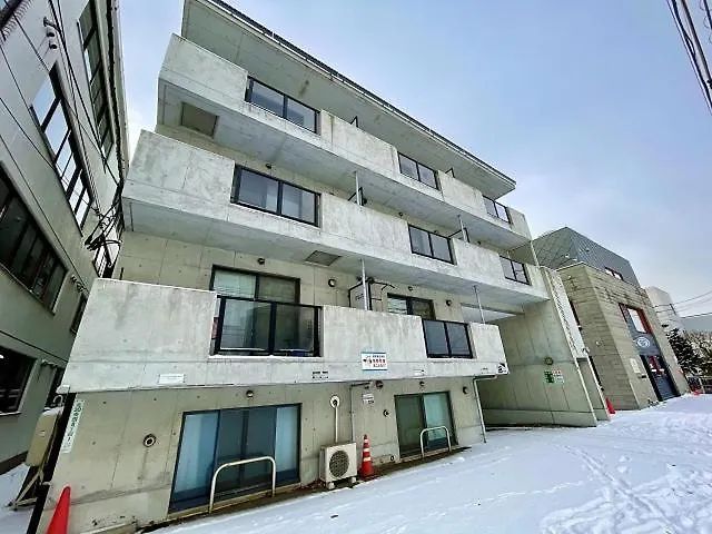 شقة ｵｰﾅｰｽﾞﾙｰﾑｻｰﾋﾞｽｱﾊﾟｰﾄﾒﾝﾄsapporo北大north 駐車場あり